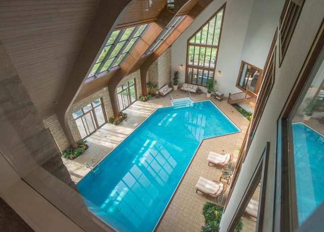 Property at 8455 Dunsinane Dr, Dublin, OH 43017, 6 beds, 8 baths