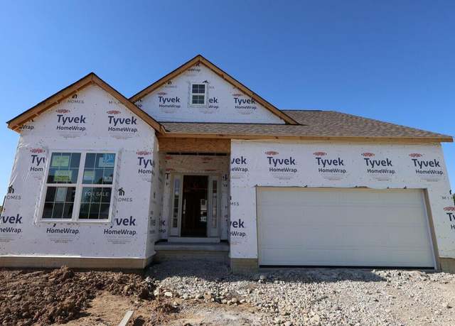 Property at 7939 Collins Dr, Reynoldsburg, OH 43068, 3 beds, 2.5 baths