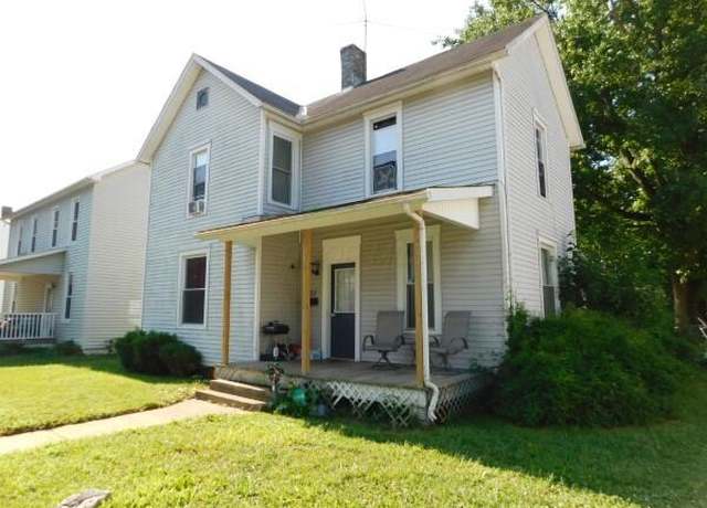 Property at 557 E Hunter St, Logan, OH 43138, 5 beds, 1.5 baths