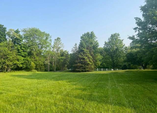 Property at 640 Old Pond Ln, Powell, OH 43065