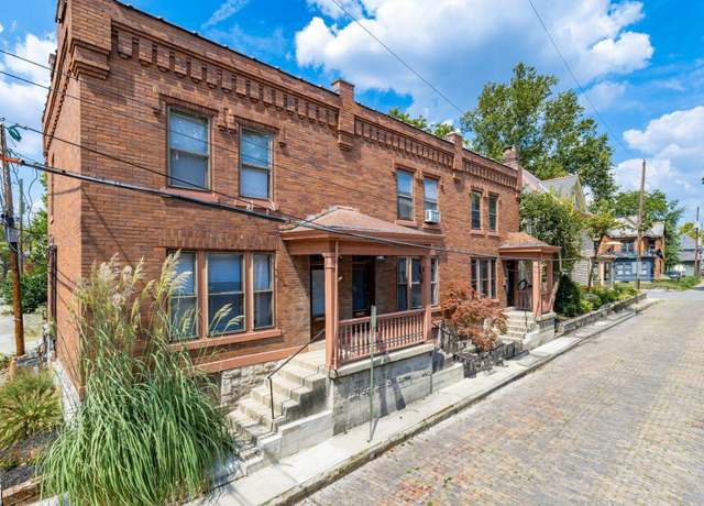 Property at 867 Delaware Ave, Columbus, OH 43215, 2 beds, 1 bath