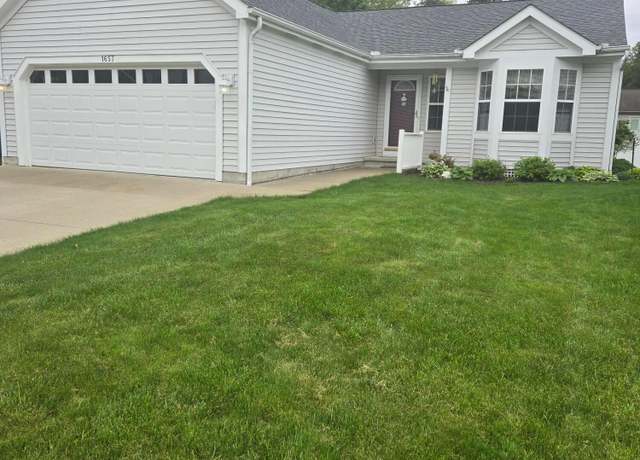 Property at 1657 Meadowlark Ln, Marysville, OH 43040, 3 beds, 2 baths