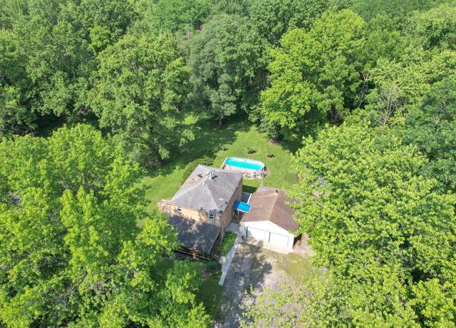 Property at 3391 Daglow Rd, Columbus, OH 43232, 4 beds, 2.5 baths