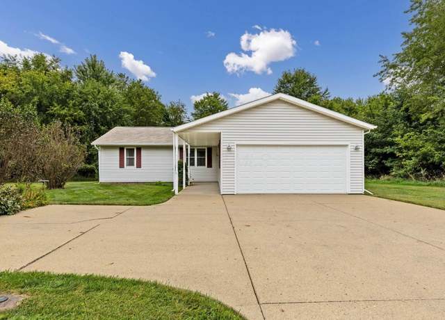 Property at 1500 Apple Valley Dr, Howard, OH 43028, 3 beds, 2 baths