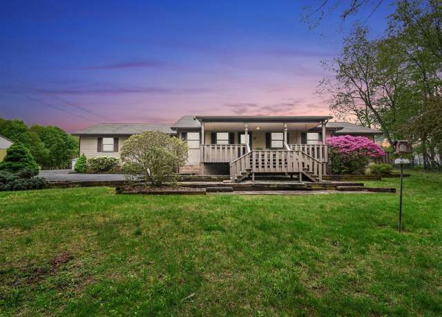 Property at 11065 Upper Gilchrist Rd, Mount Vernon, OH 43050, 3 beds, 2 baths