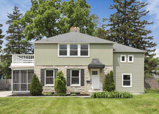 Property at 2615 Northwest Blvd, Upper Arlington, OH 43221, 4 beds, 3.5 baths
