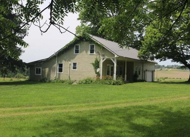 Property at 16169 Old Mansfield Rd, Fredericktown, OH 43019, 3 beds, 2.5 baths