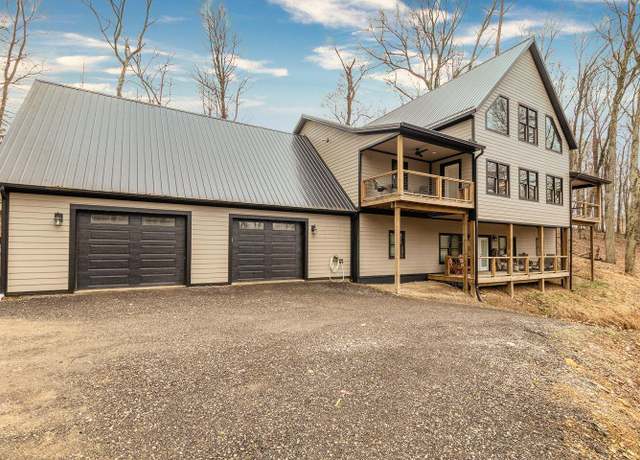 Property at 670 Natchez Ln, Sugar Grove, OH 43155, 4 beds, 3.5 baths