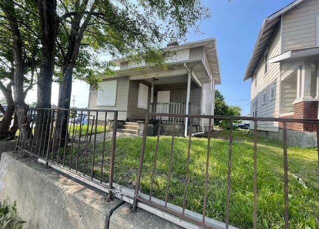 Property at 920 E 5th Ave, Columbus, OH 43201, 3 beds, 2 baths