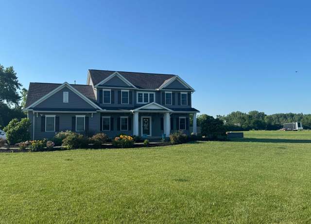 Property at 7903 Dellinger Rd, Galloway, OH 43119, 4 beds, 3.5 baths