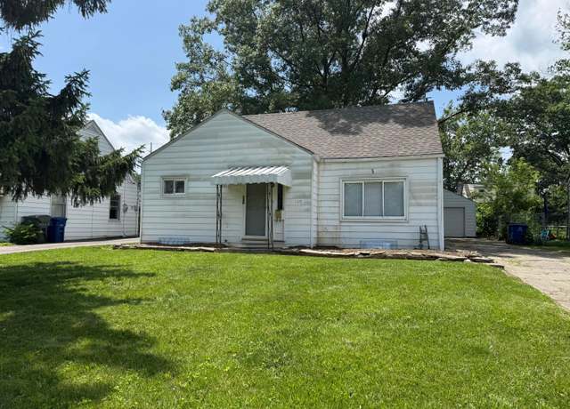 Property at 139 S Ashburton Rd, Columbus, OH 43213, 4 beds, 2 baths