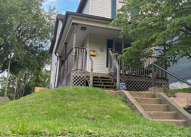 Property at 356 E Mulberry St, Lancaster, OH 43130, 4 beds, 1.5 baths