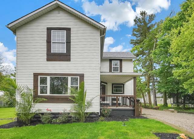 Property at 443 E Farming St, Marion, OH 43302, 4 beds, 2.5 baths