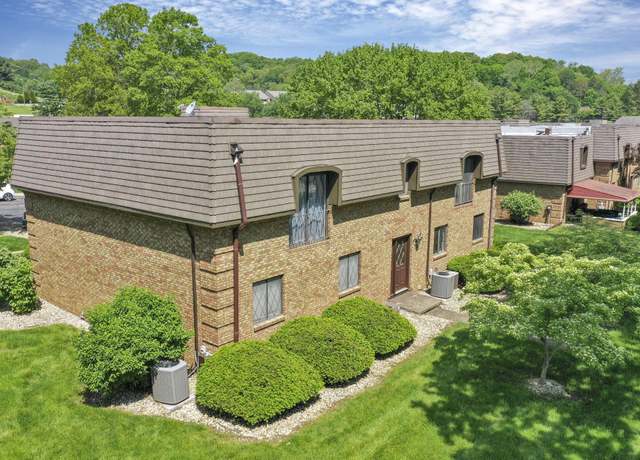 Property at 625 Country Club Dr Unit E4, Newark, OH 43055, 2 beds, 1 bath