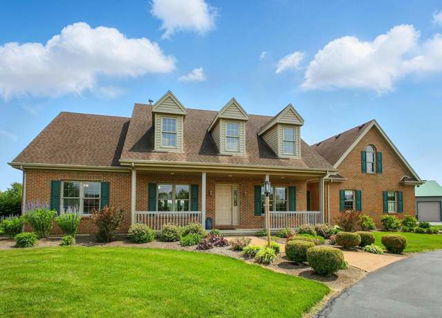 Property at 2610 Stewart Rd, South Charleston, OH 45368, 3 beds, 2.5 baths
