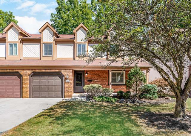 Property at 410 Fenway Rd Unit B, Columbus, OH 43214, 3 beds, 2.5 baths