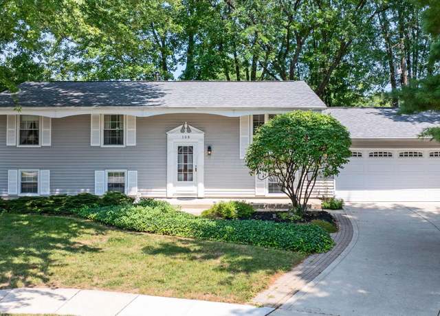 Property at 108 Eton Ct, Columbus, OH 43230, 4 beds, 2.5 baths