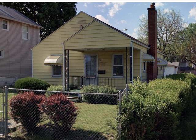 Property at 953 E 14th Ave, Columbus, OH 43211, 2 beds, 1 bath