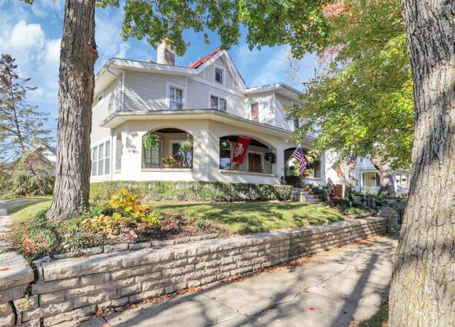 Property at 442 E East St, Washington Court House, OH 43160, 5 beds, 2.5 baths