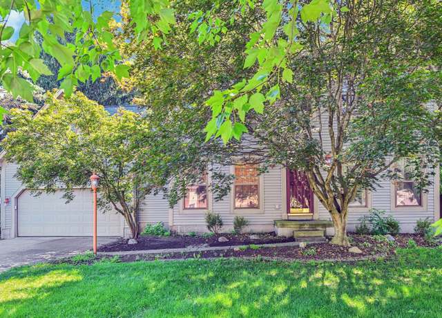 Property at 320 Spruce Hill Dr, Columbus, OH 43230, 4 beds, 3.5 baths