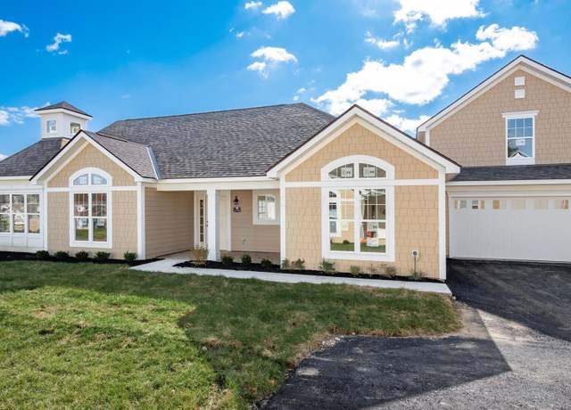 Property at 141 Narragansett Dr, Buckeye Lake, OH 43008, 2 beds, 2 baths