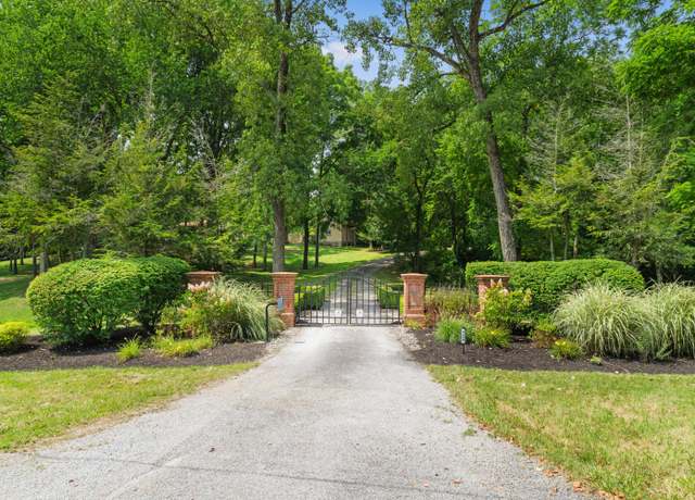 Property at 5455 Plantation Rd, Sunbury, OH 43074, 5 beds, 6 baths