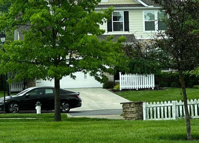 Property at 7834 Avaleen Cir N, Dublin, OH 43016, 4 beds, 3.5 baths
