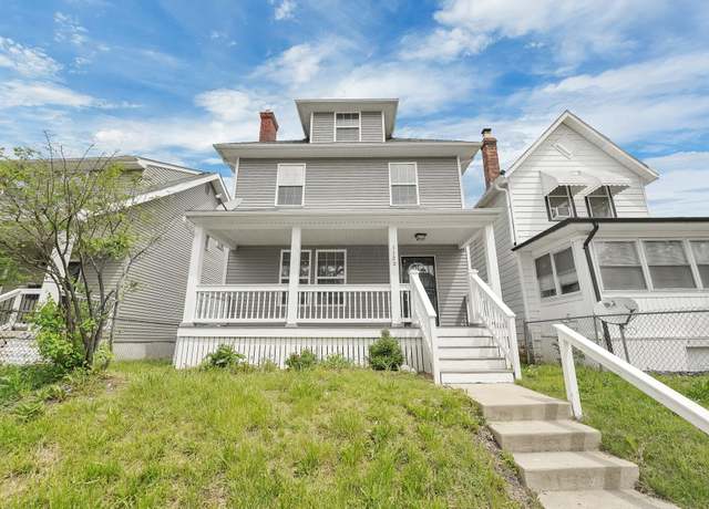 Property at 1120 E Whittier St, Columbus, OH 43206, 4 beds, 2.5 baths