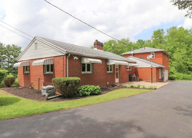 Property at 1266 Hanley Rd W, Mansfield, OH 44903, 3 beds, 3 baths