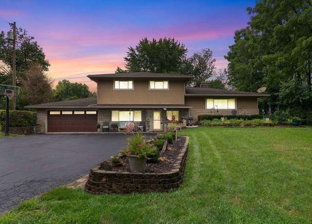 Property at 3350 Fisher Rd, Columbus, OH 43204, 3 beds, 2 baths