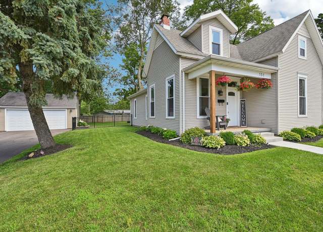 Property at 151 New Hampshire Ave, London, OH 43140, 4 beds, 3 baths