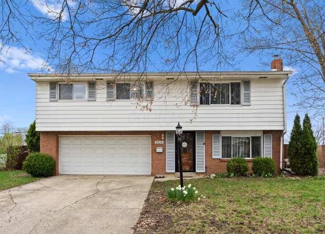 Property at 5926 Endicott Rd, Columbus, OH 43229, 3 beds, 2.5 baths