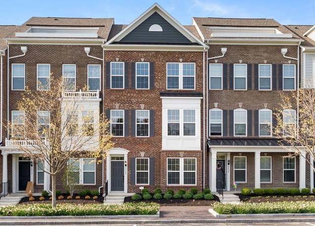 Property at 4208 John Shields Pkwy, Dublin, OH 43017, 3 beds, 3 baths