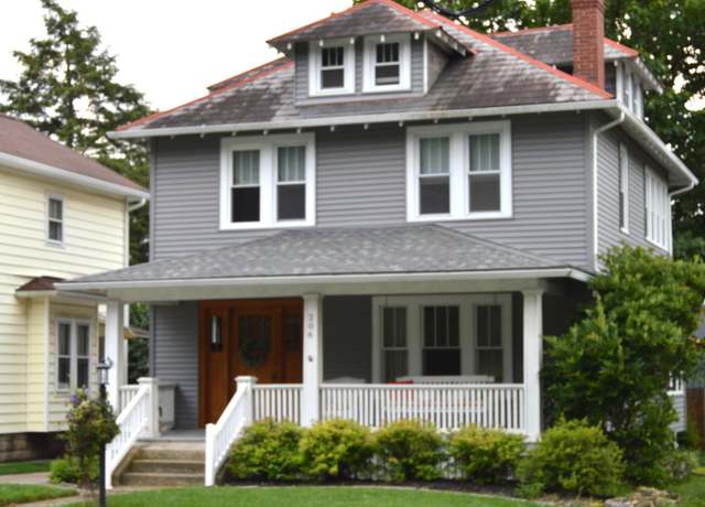 Property at 206 E Fair Ave, Lancaster, OH 43130, 3 beds, 1 bath
