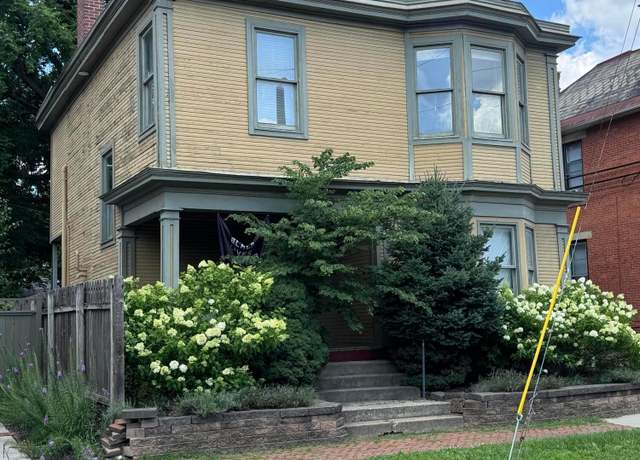 Property at 256 W 3rd Ave, Columbus, OH 43201, 3 beds