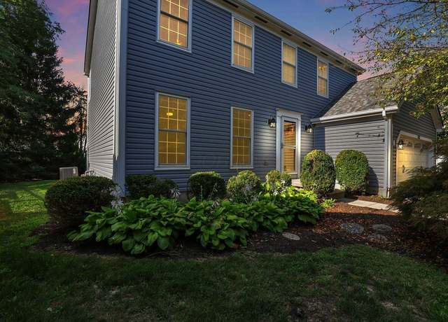 Property at 583 Shadewood Ct, Columbus, OH 43230, 4 beds, 2.5 baths