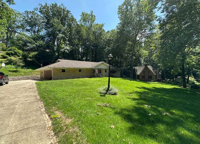 Property at 1080 Sycamore Dr, Lancaster, OH 43130, 3 beds, 2.5 baths