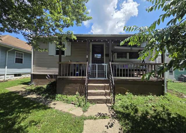 Property at 108 N George St, Lancaster, OH 43130, 3 beds, 1 bath