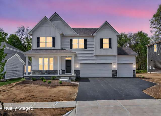 Property at 218 Isleta Dr, Pataskala, OH 43062, 4 beds, 3.5 baths
