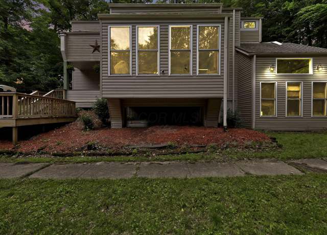 Property at 2991 Coonpath Rd NE, Lancaster, OH 43130, 4 beds, 3 baths