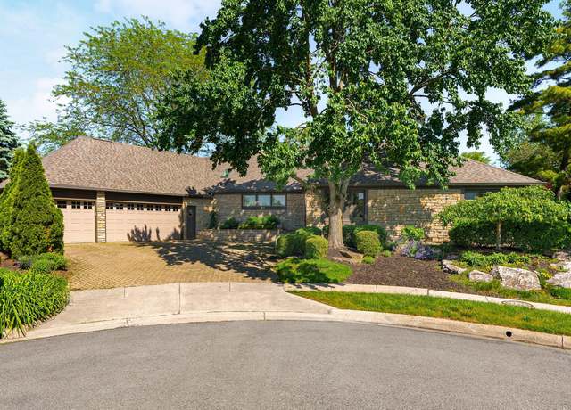 Photo of 4905 Pleasant Valley Dr, Columbus, OH 43220