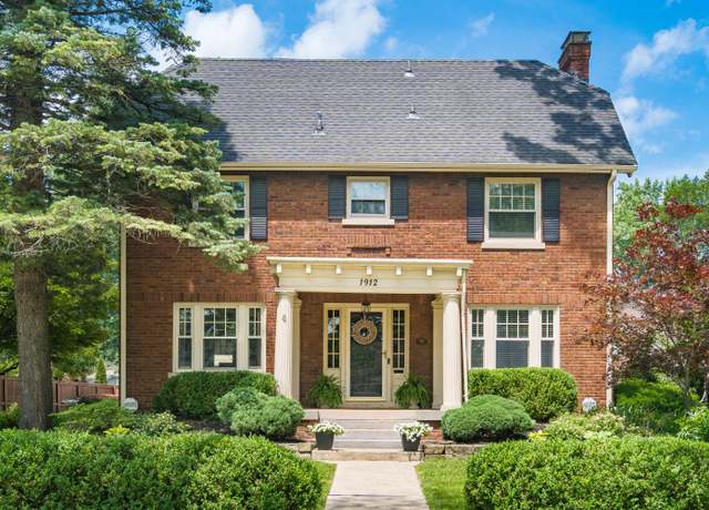 Photo of 1912 Tremont Rd, Upper Arlington, OH 43212