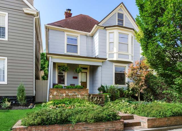Property at 399 E Whittier St, Columbus, OH 43206, 4 beds, 1.5 baths