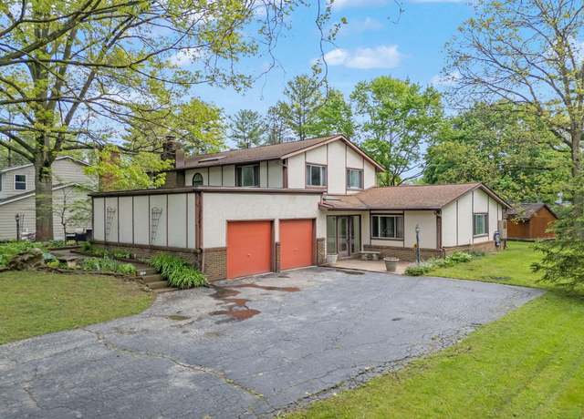 Property at 6694 Merwin Rd, Columbus, OH 43235, 4 beds, 2.5 baths