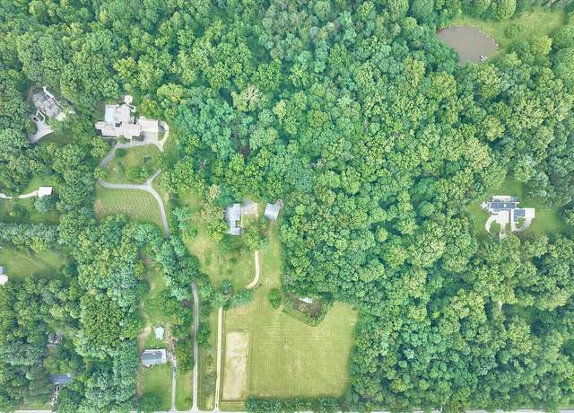 Photo of 4948 E Walnut St, Westerville, OH 43081