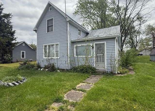 Property at 111 Hamilton St, New Holland, OH 43145, 2 beds, 1 bath