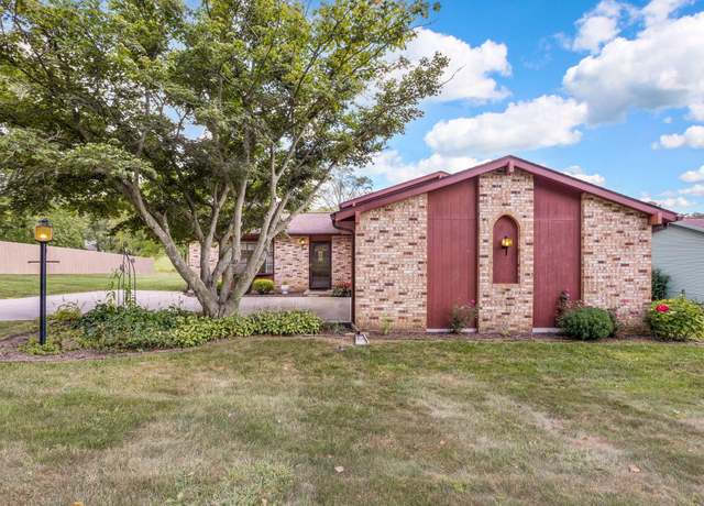 Property at 988 Forest Hills Rd, Heath, OH 43056, 3 beds, 2 baths