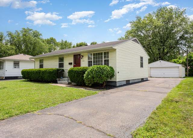 Property at 2115 Case Rd, Columbus, OH 43224, 3 beds, 1.5 baths