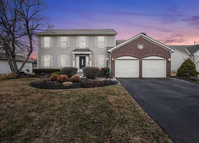 Property at 674 Manchester Cir N, Pickerington, OH 43147, 4 beds, 2.5 baths