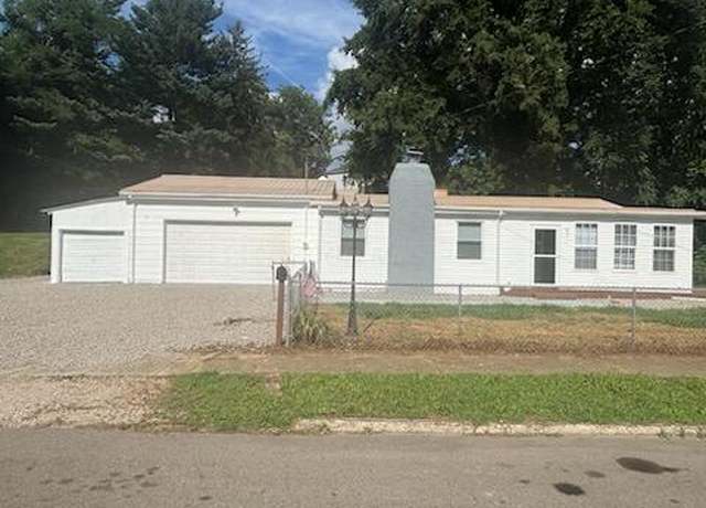 Property at 194 Fielde Dr, Newark, OH 43055, 3 beds, 2 baths